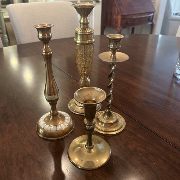 VTG Solid BRASS Candle Holders Candlesticks Round Base Set Of 4 Made in India - Picture 1 of 5
